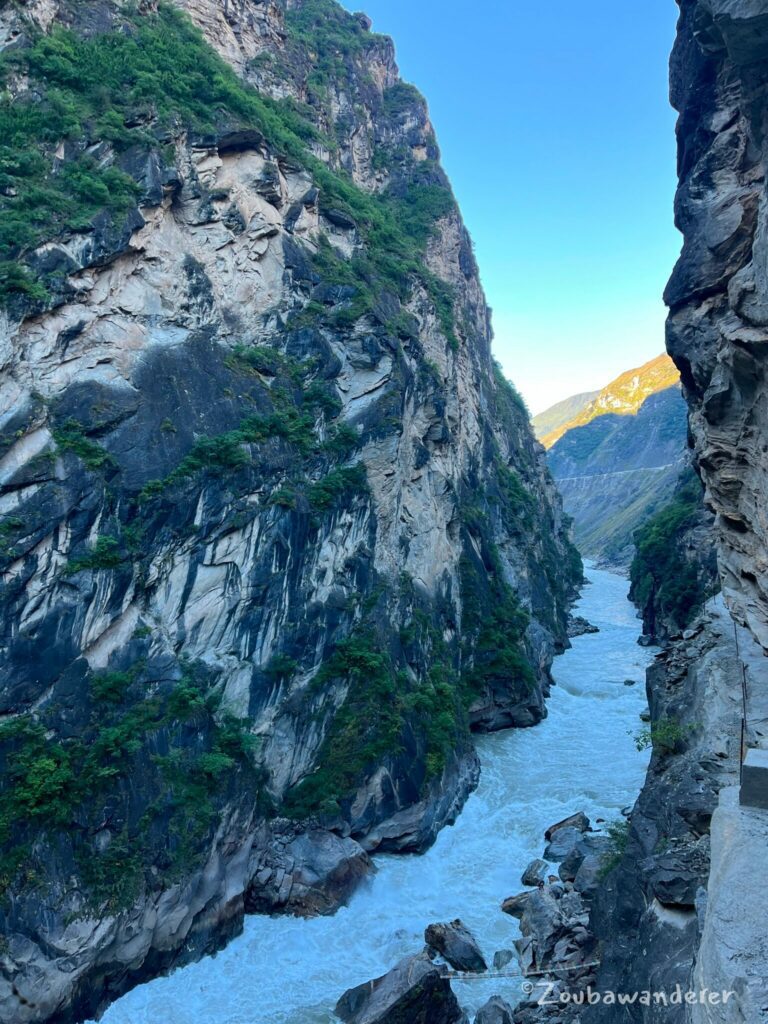 Tiger Leaping Gorge TLG