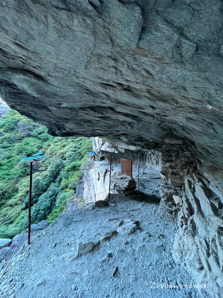 Tiger Leaping Gorge TLG