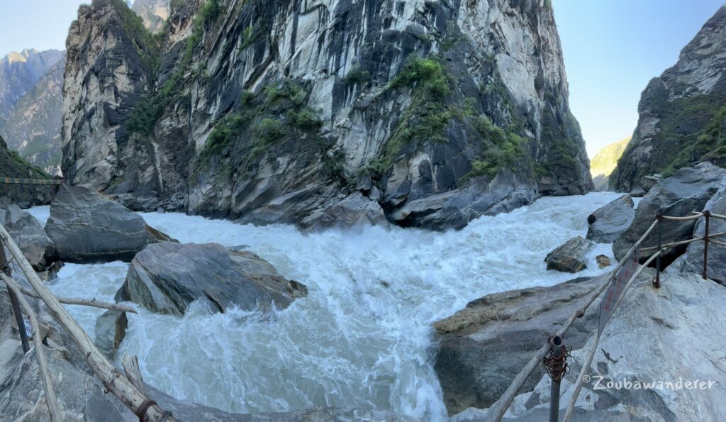 Tiger Leaping Gorge TLG