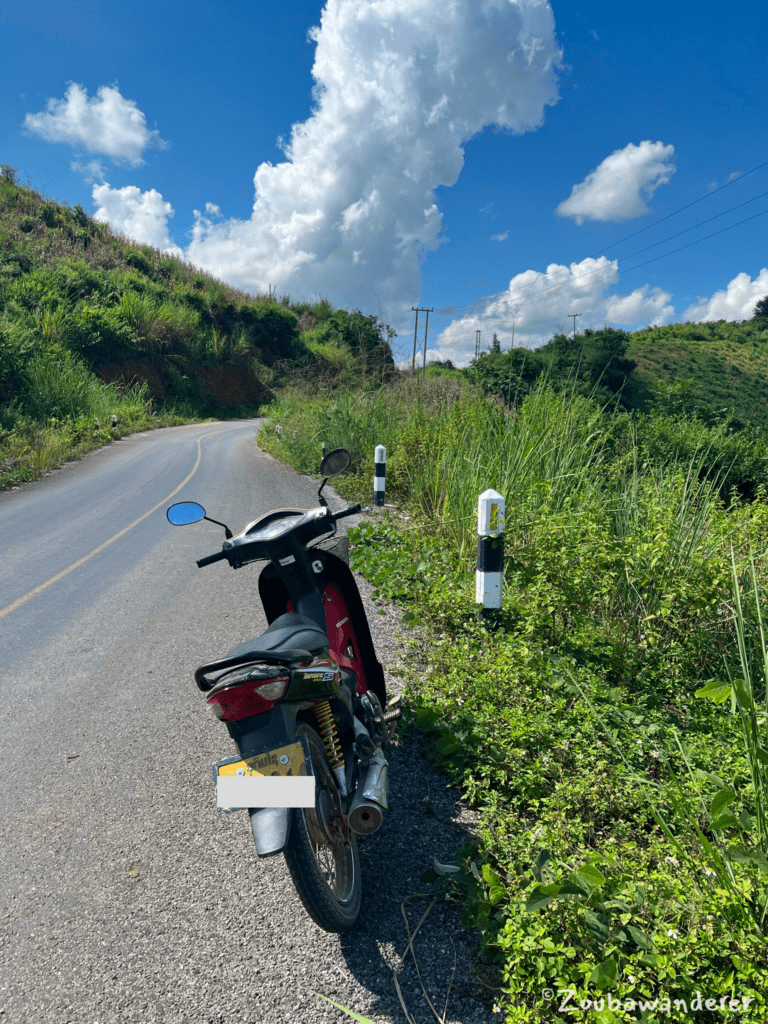 Along Chom Ong Cave loop route