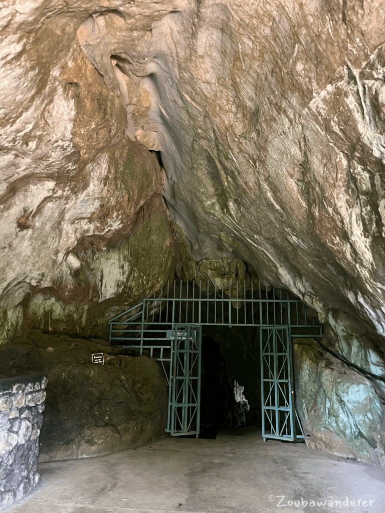 Chom Ong Cave entrance