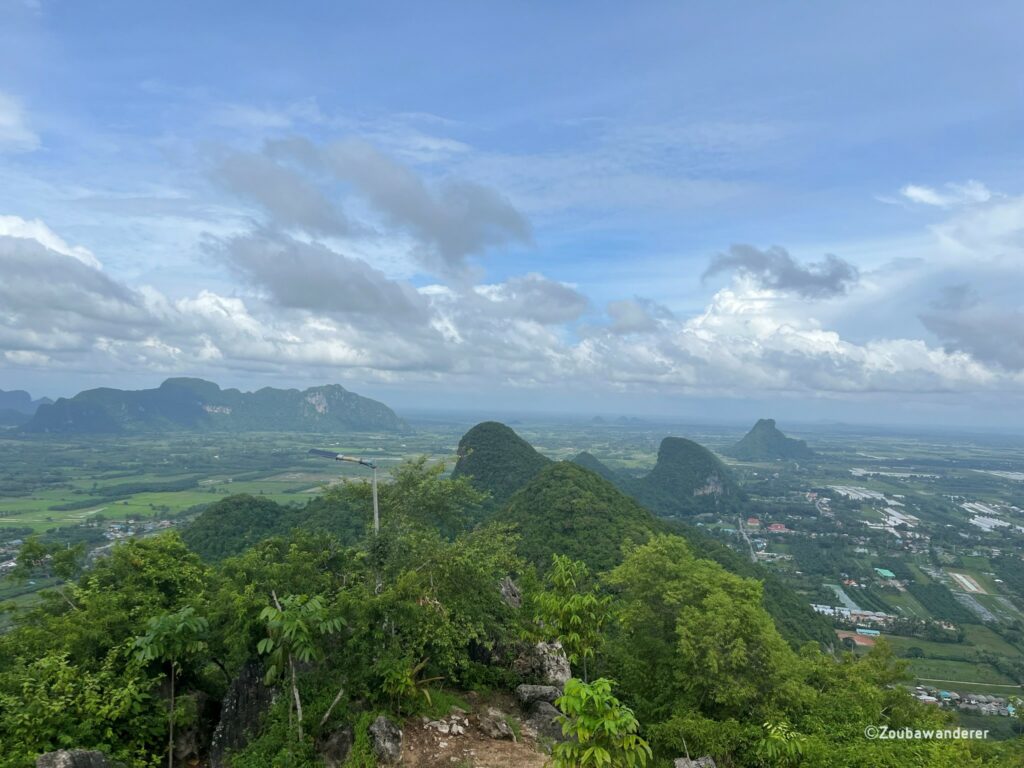 Panoramic views from peak of Khao Ok Talu